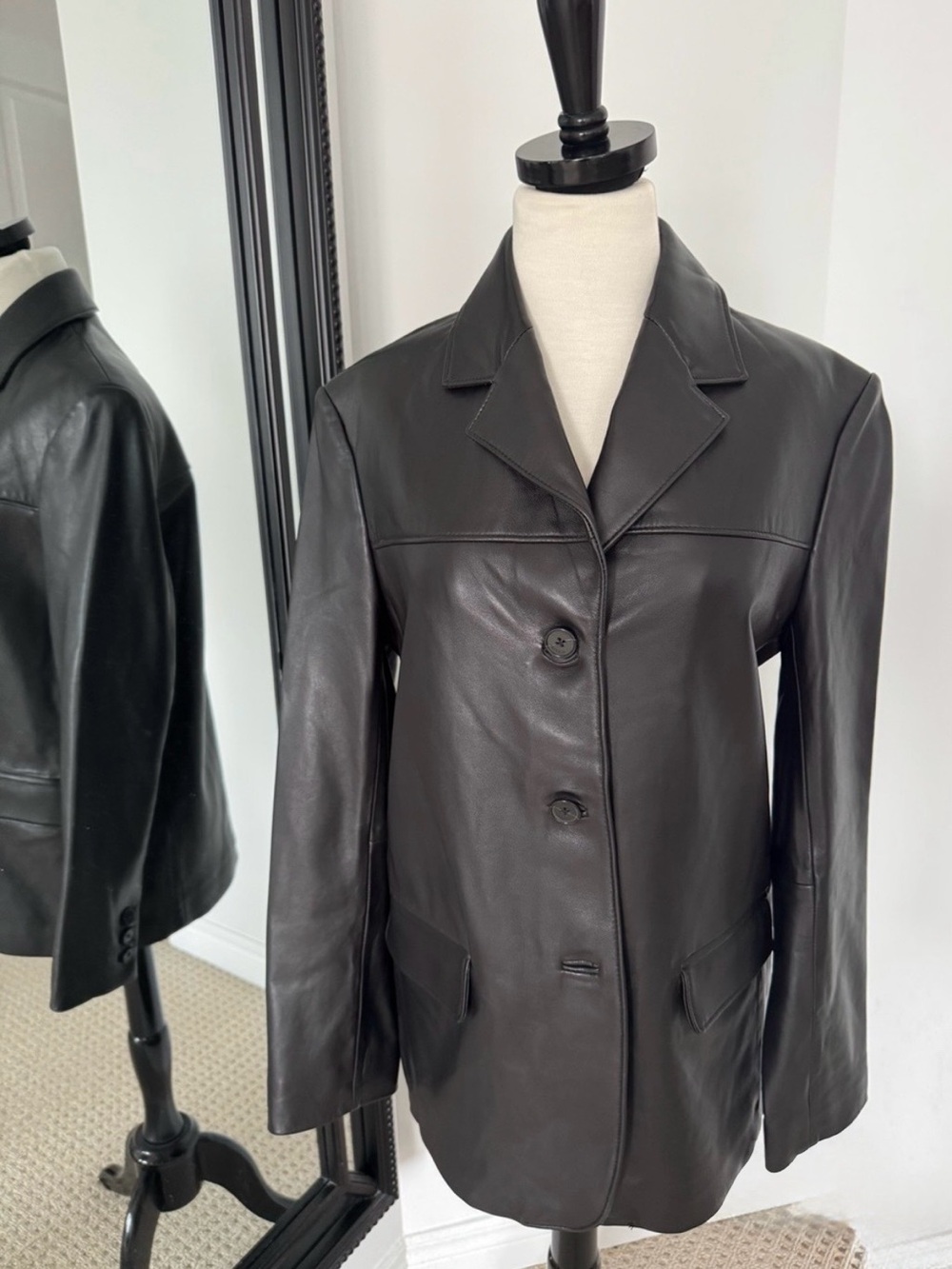 Aritzia Black Prima Leather Blazer Jacket Size XS NWT